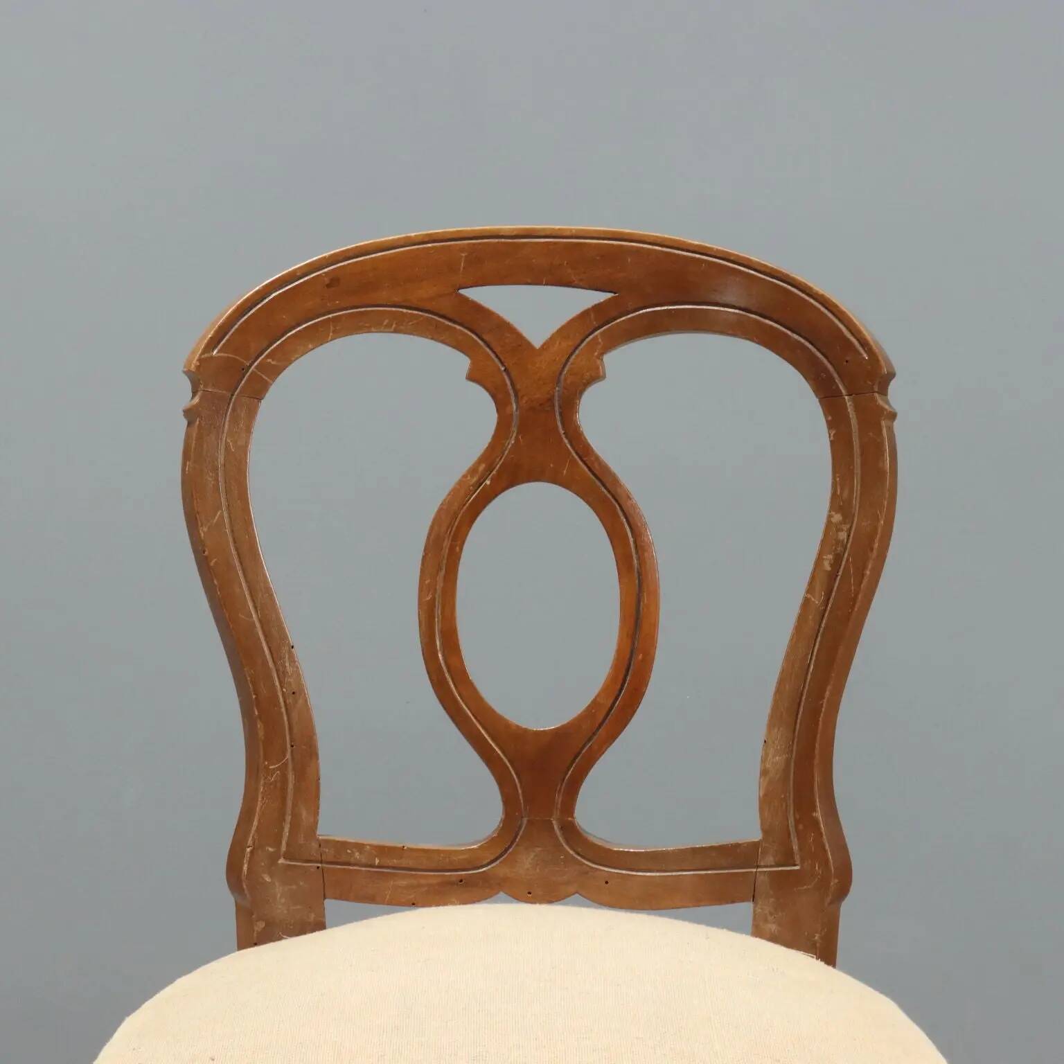 Antique walnut chairs with horsehair upholstery, Italy, 19th century.