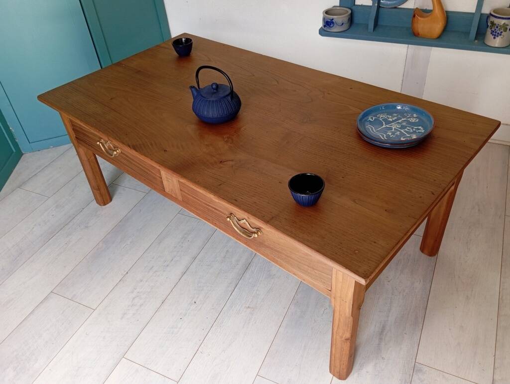 Late 19th century solid oak coffee table