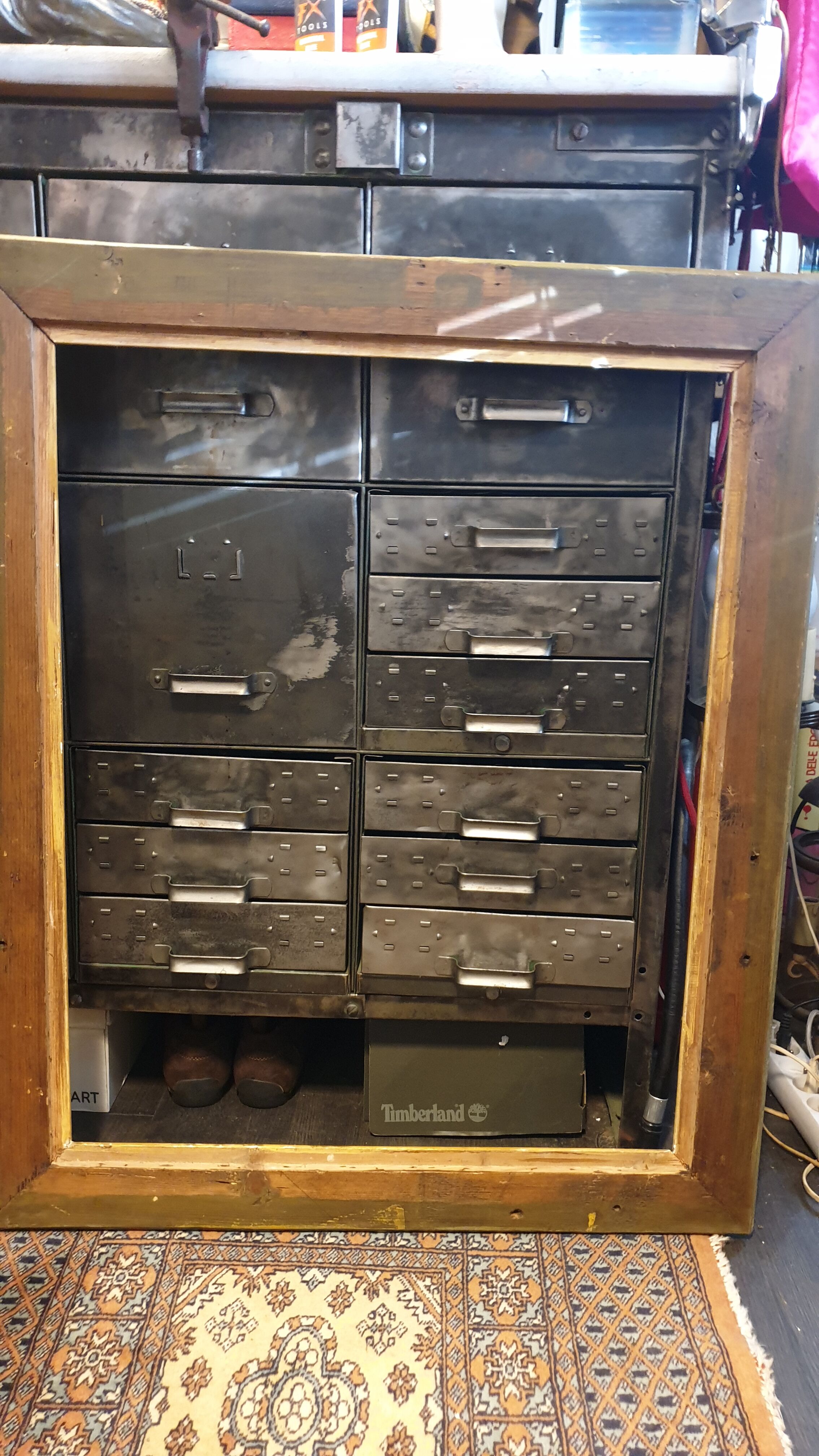 Nineteenth wood frame and gilded stucco