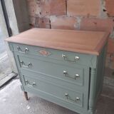 Commode redécorée couleur vert