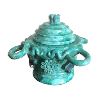 Ceramic pot
