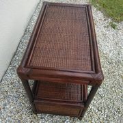 Meuble de rangement en rotin vintage