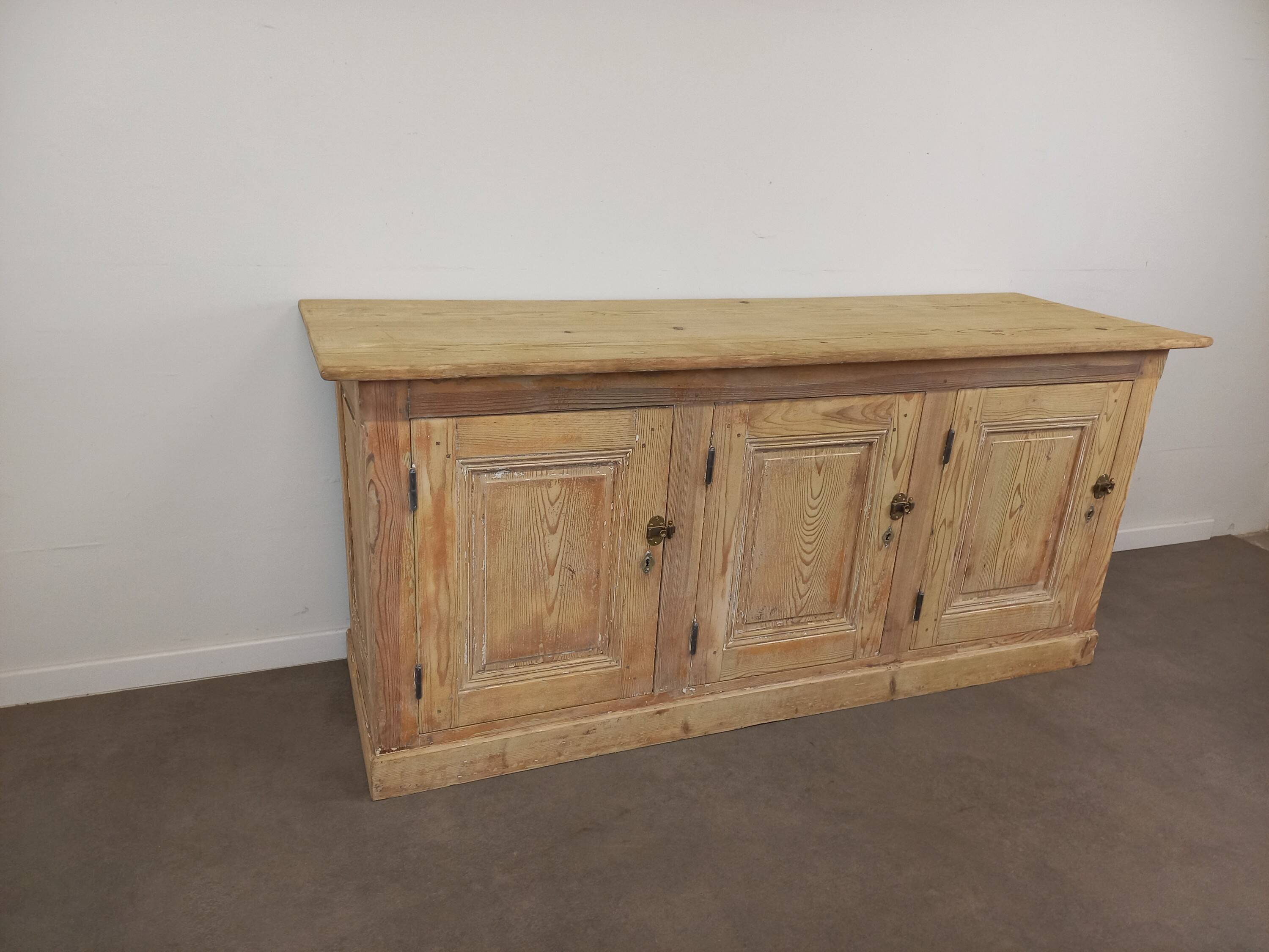 Rustic 3-door sideboard