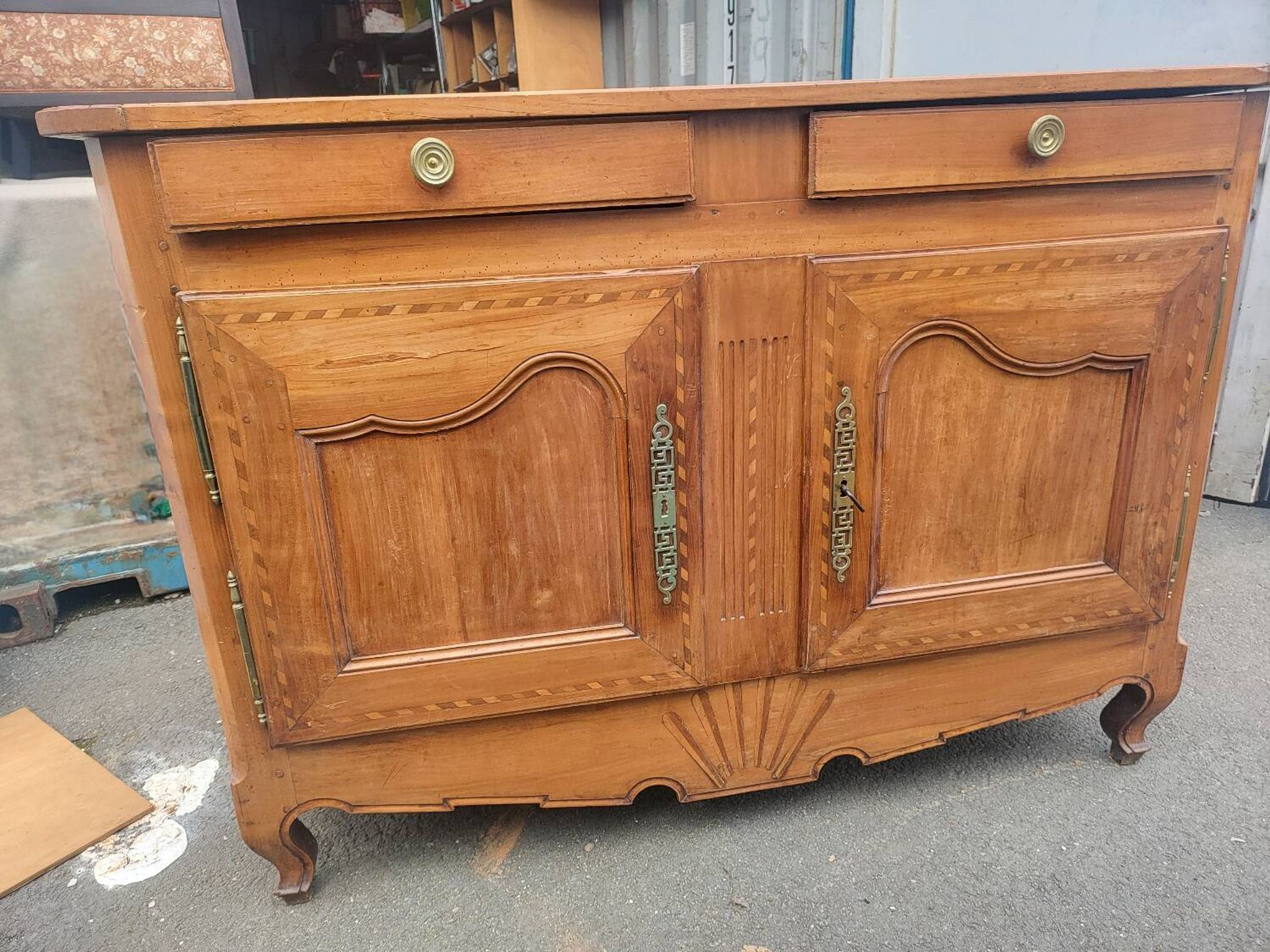 Antique solid wood buffet – marquetry and curved legs – 19th century