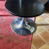 Tulip-shaped coffee table