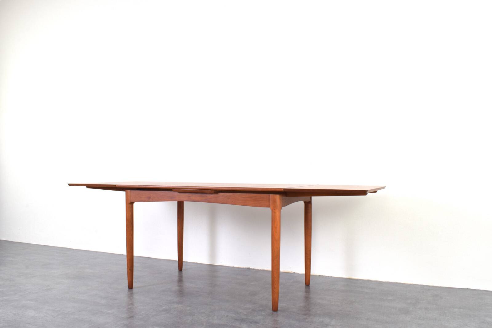 Mid-Century Danish Teak Extendable Dining Table, 1960s.