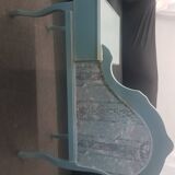 Telephone cabinet