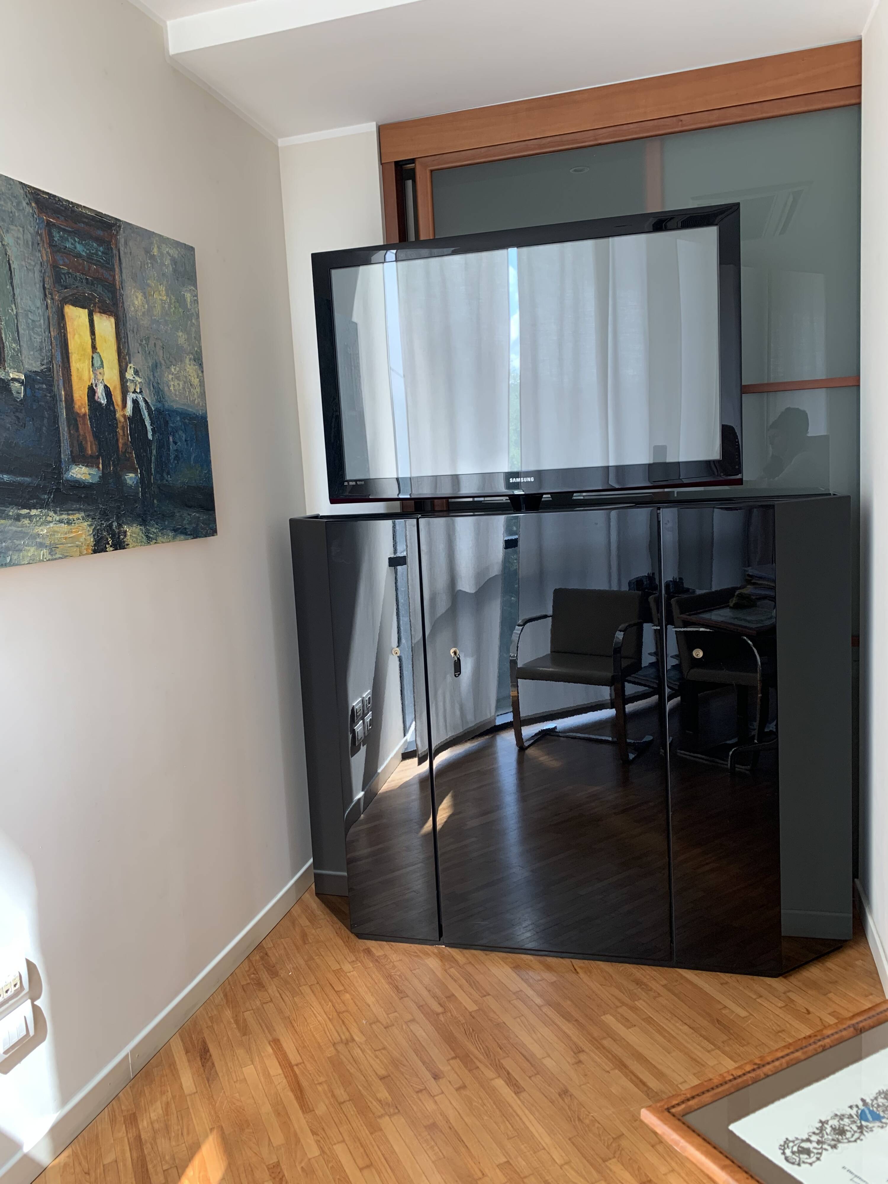 Black lacquered cabinet by Kazuhide Takahama for Cassina, 1980