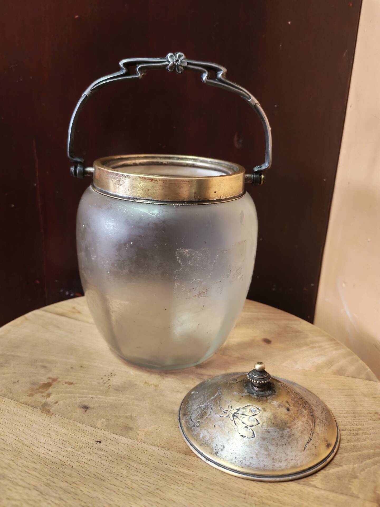 Antique Art Deco biscuit barrel