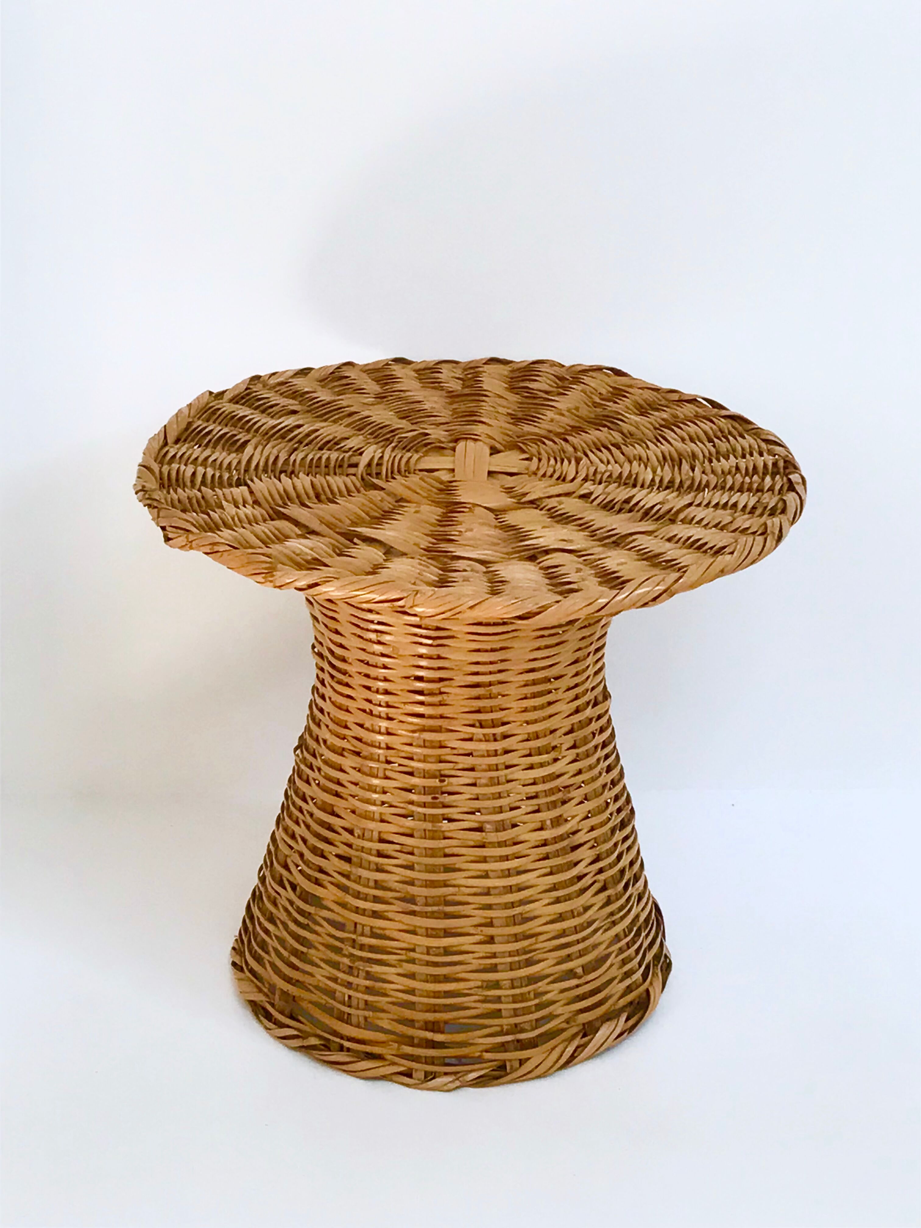 Rattan table