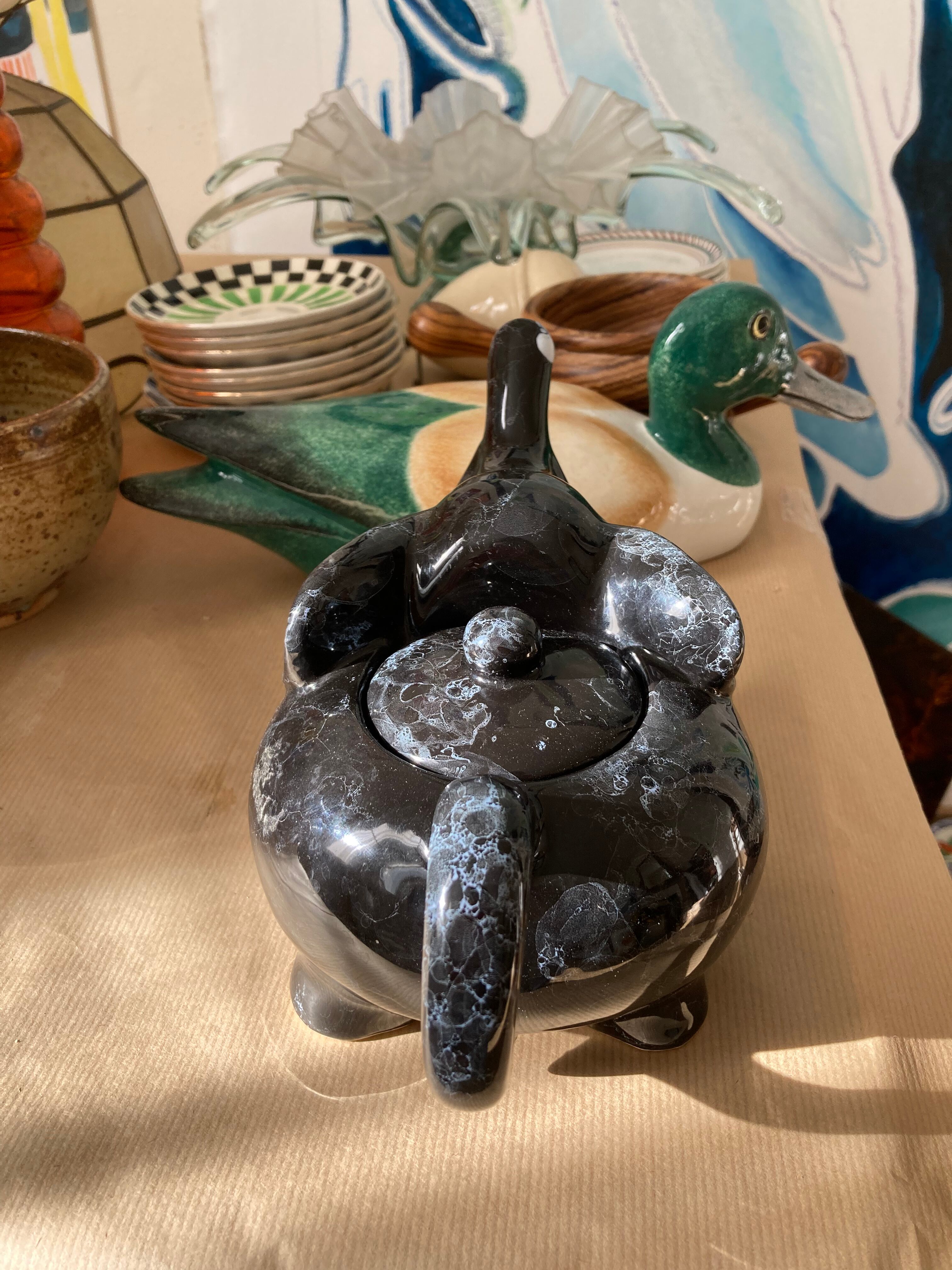 Elephant teapot in black marbled ceramic vintage white