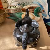 Elephant teapot in black marbled ceramic vintage white