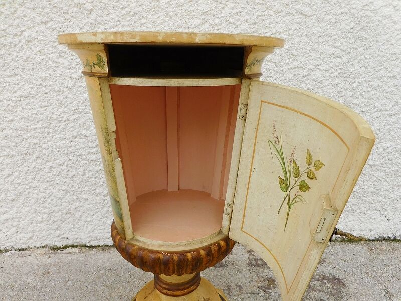 Chest of drawers 4 drawers