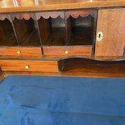 Bureau scriban anglais xixeme acajou avec tiroirs ferrures bronze boutons en os