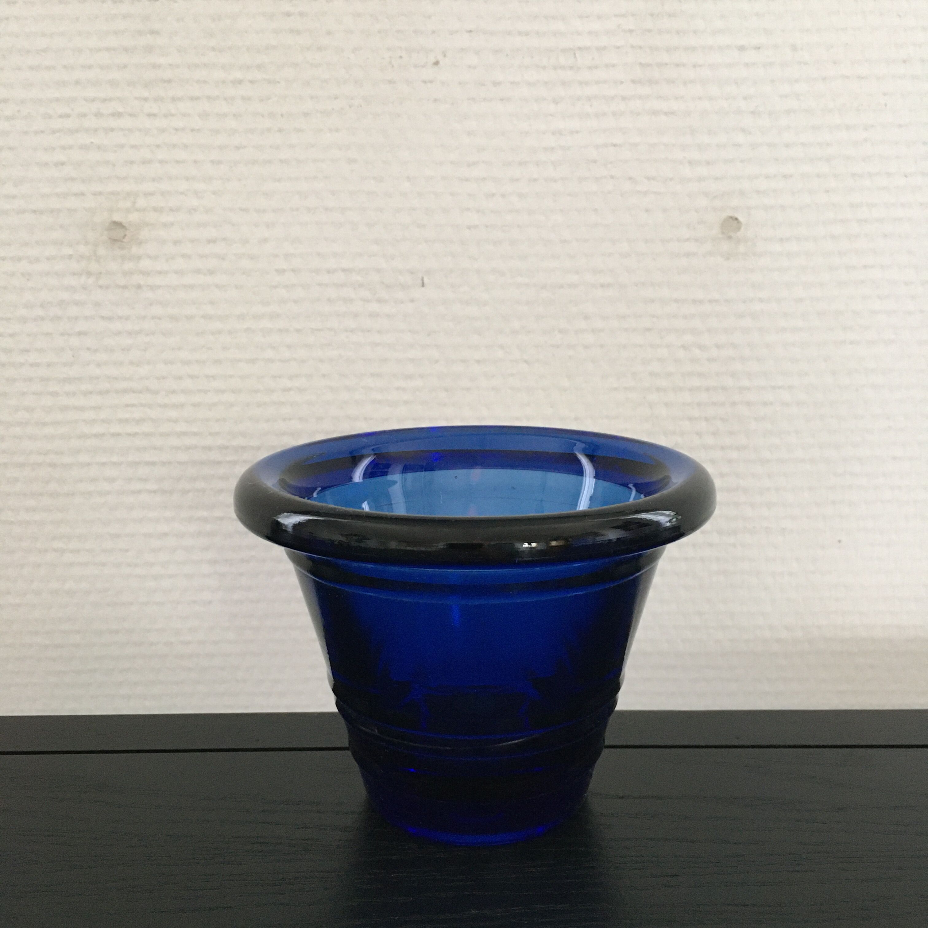 Methylene blue glass jar cover