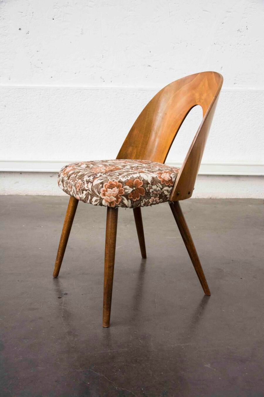 Antoinin Suman chair