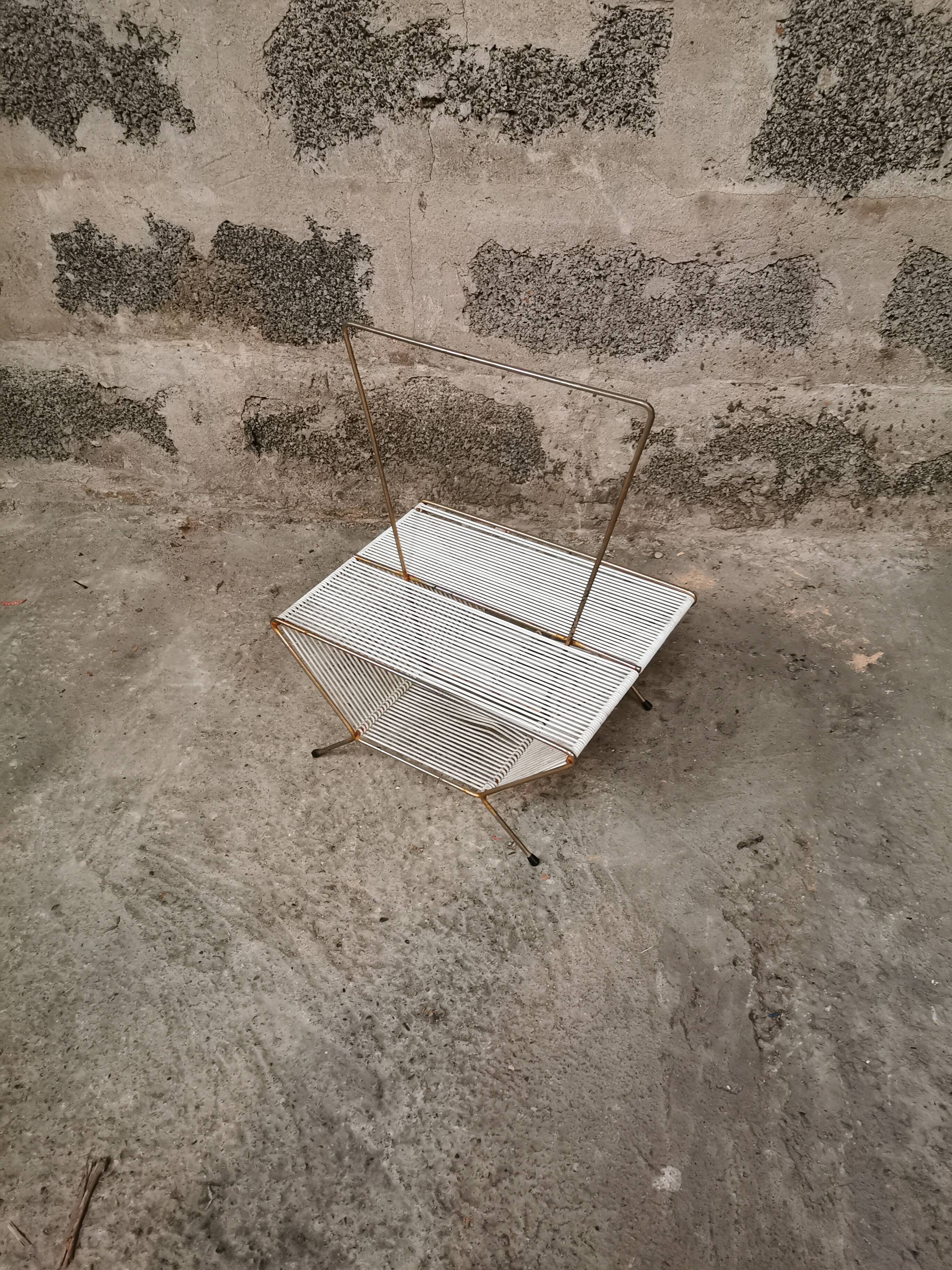 Vinyl holder scoubidou