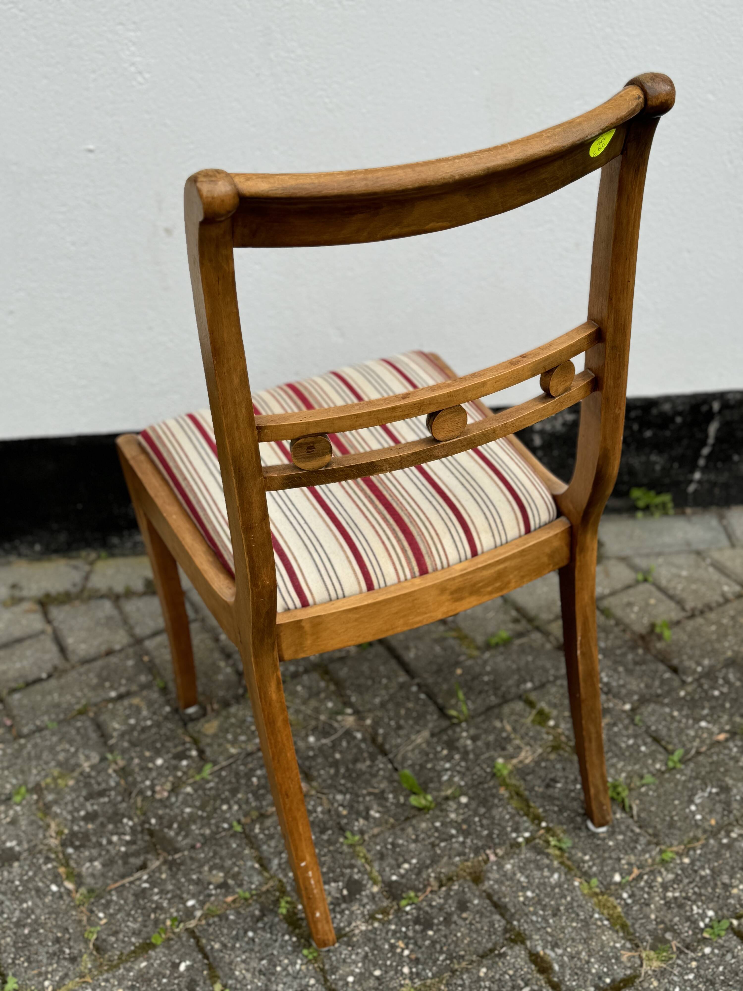 Set of 4 vintage mahogany dining chairs