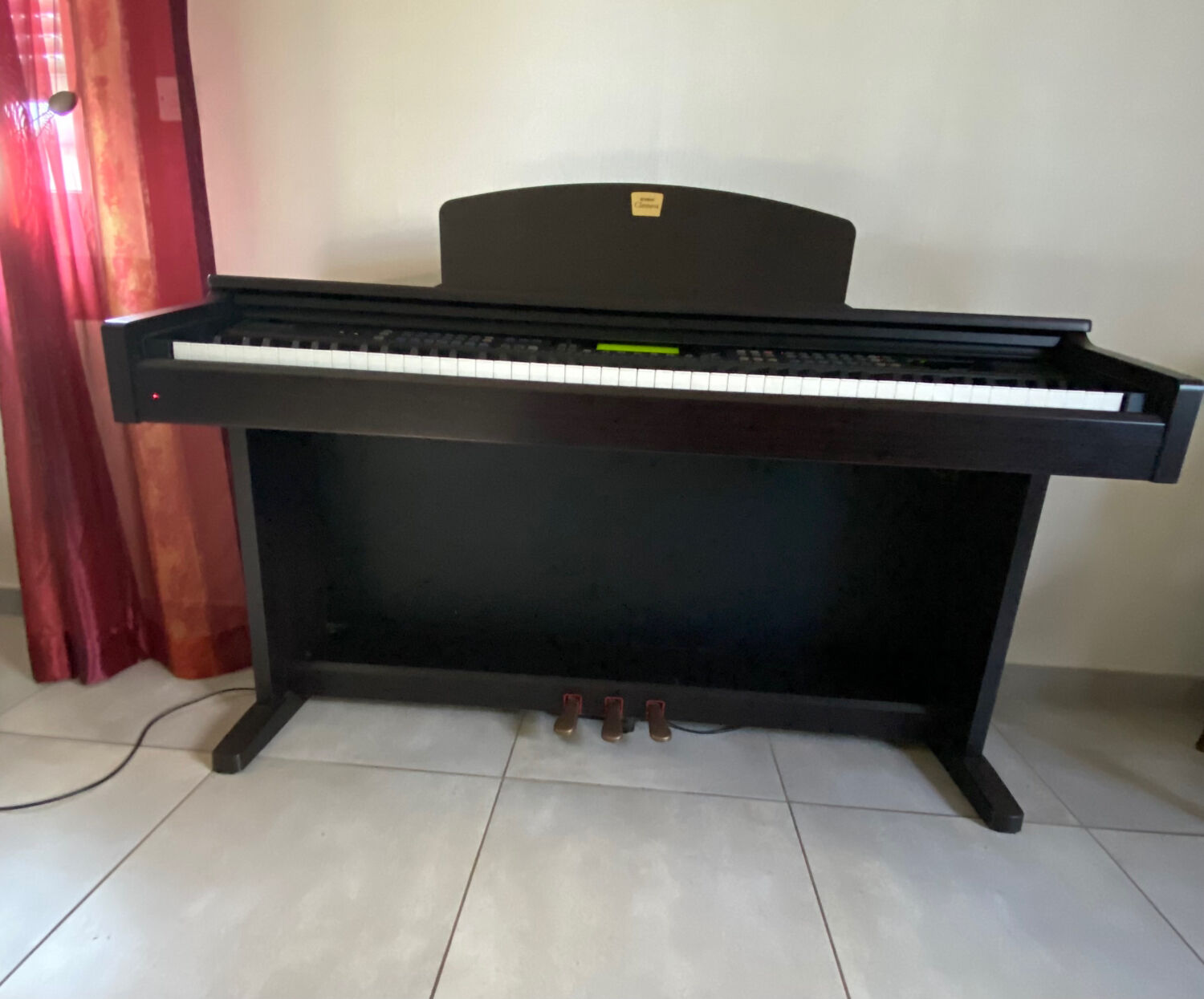Piano numérique Yamaha Clavinova