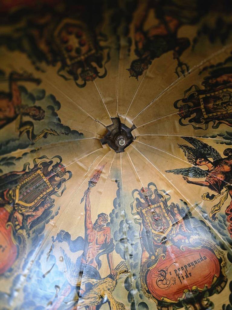 Vintage bar globe / bar furniture with decorative globe