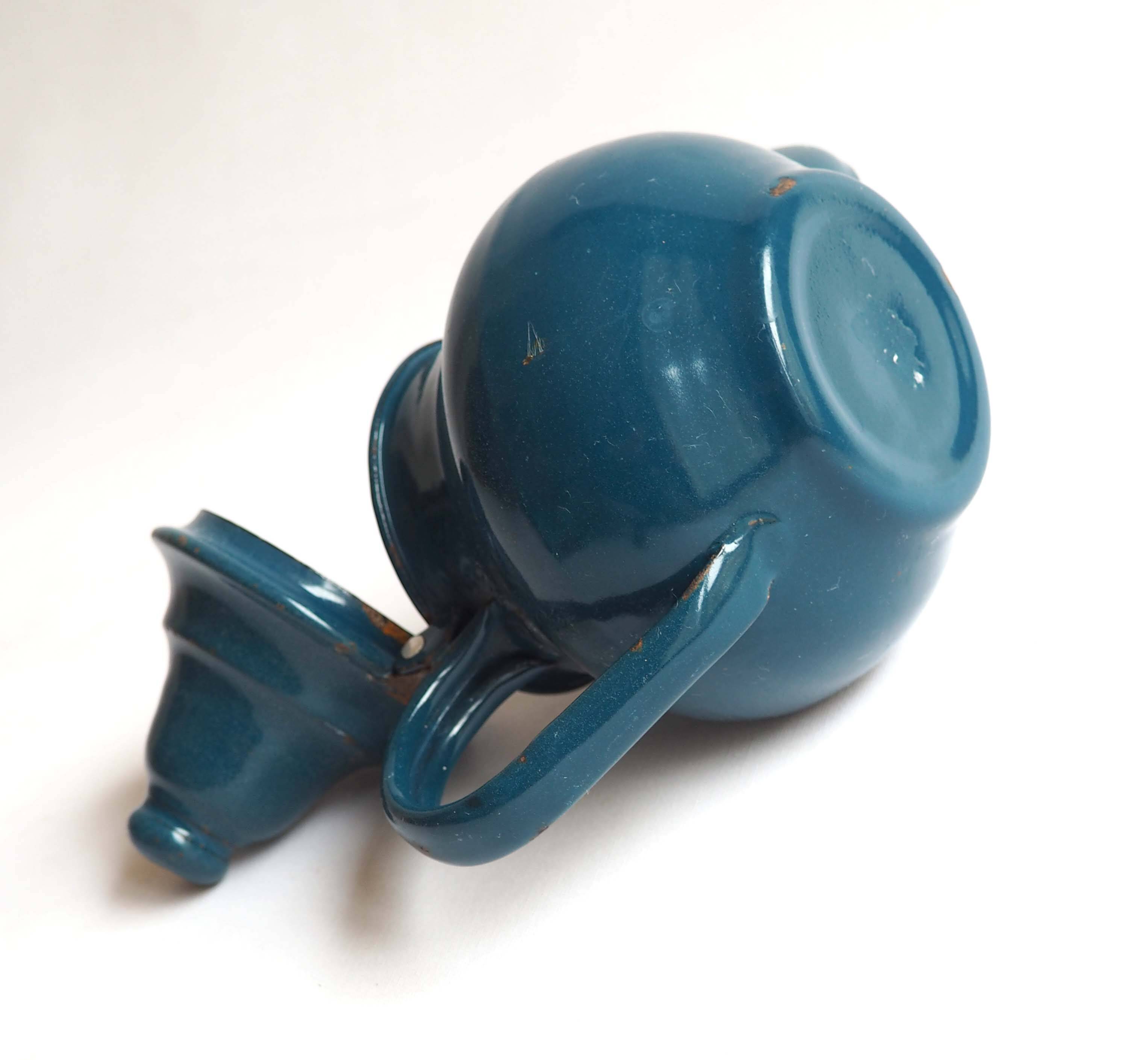 Enameled sheet metal teapot