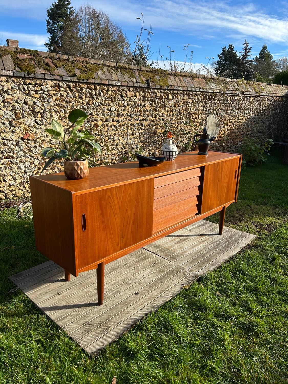 Scandinavian enfilade Nils Jonsson TROEDS vintage Trio model 1960