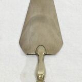 Art Deco pie shovel