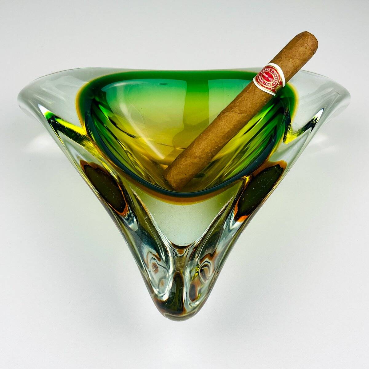 Sommerso glass ashtray from Arte Nuova, Murano, Italy, 1960s.