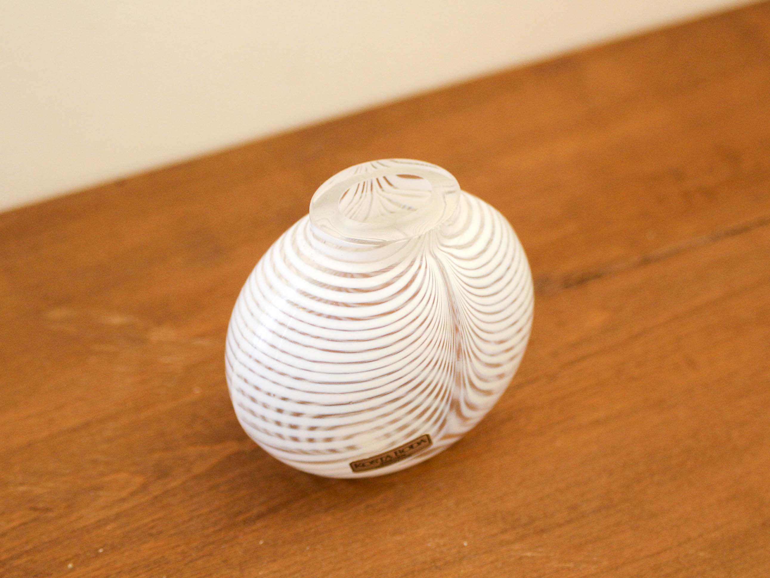 Glass vase Bertil Vallien Kosta Boda