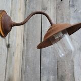 Applique murale French Rusty Barn Lamp