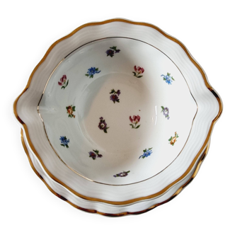 Limoges porcelain gravy boat decorated with small multicolored flowers and 24 carat gold