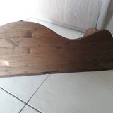 Corner shelf with 2 wooden shelves