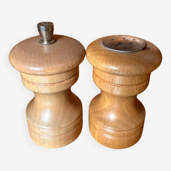 Marilux pepper mill and salt shaker