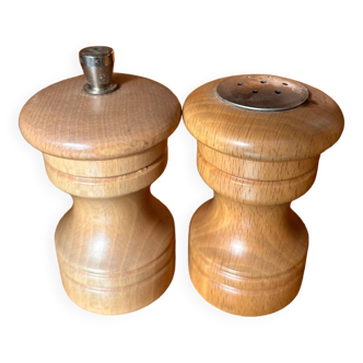 Marilux pepper mill and salt shaker