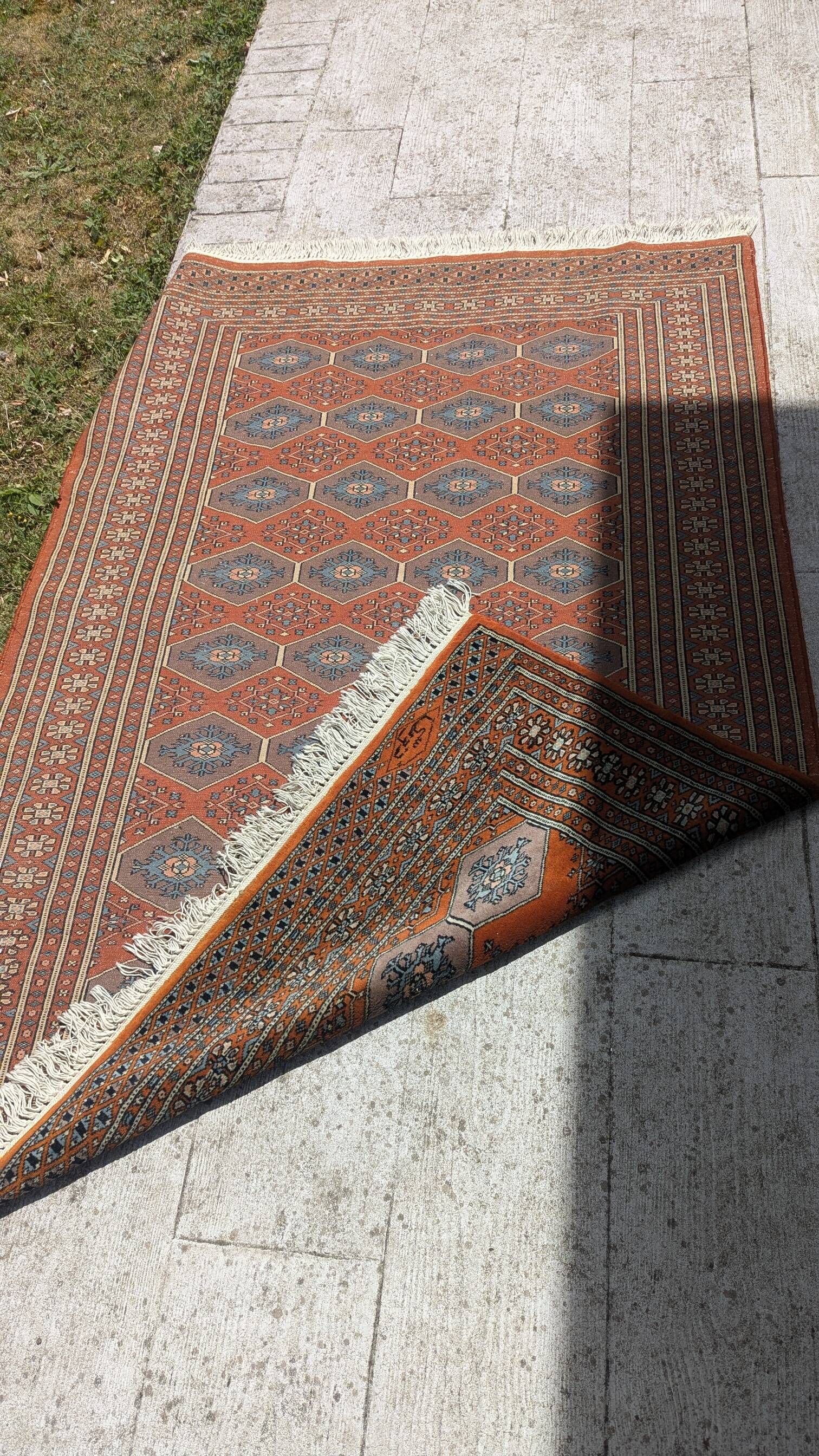 Handmade Oriental Boukhara Rug – Vintage / Bohemian Style – 130 x 195 cm