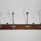 Antique wall-mounted coat rack in wood and metal with 4 hooks, 66 cm