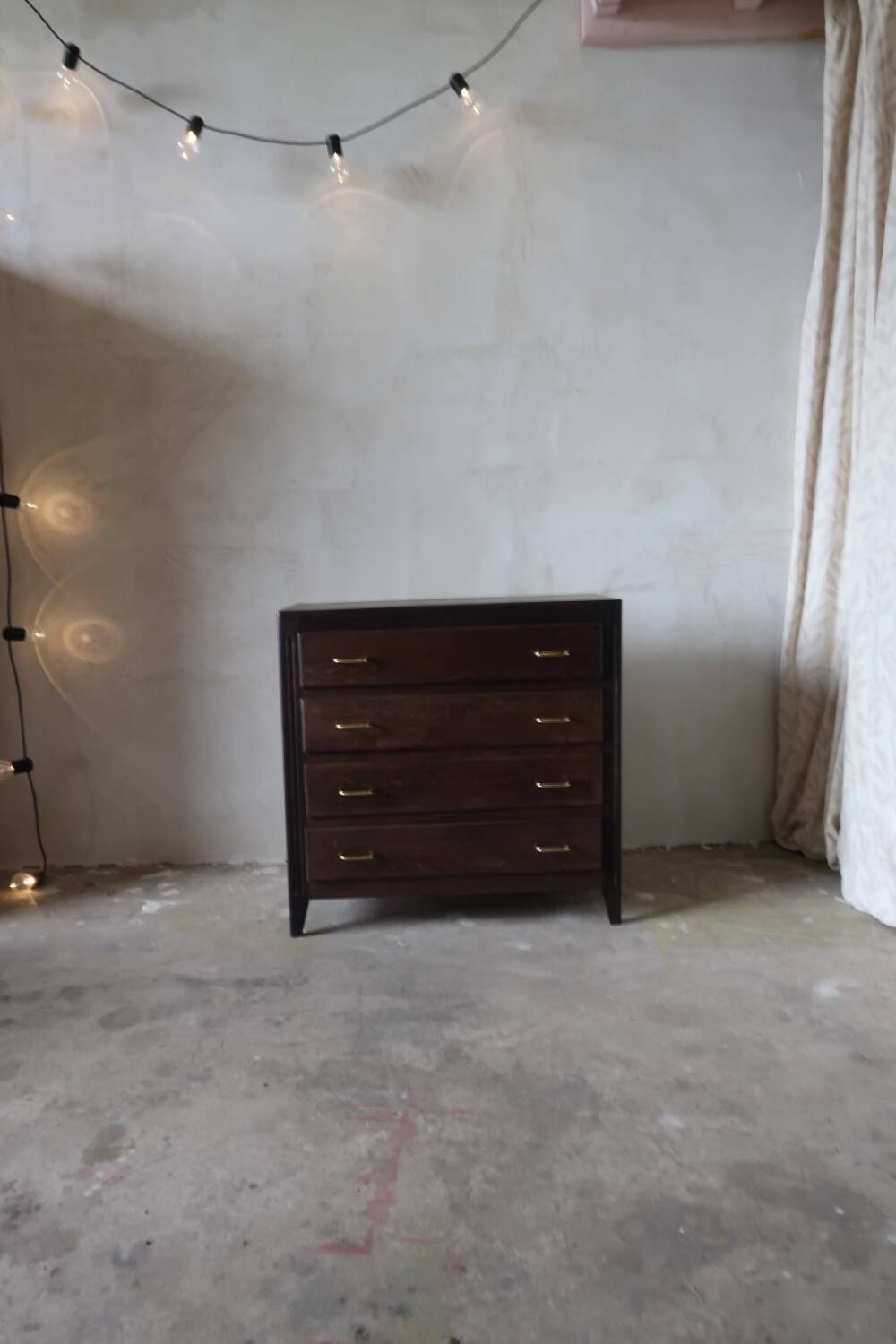 Vintage chest of drawers
