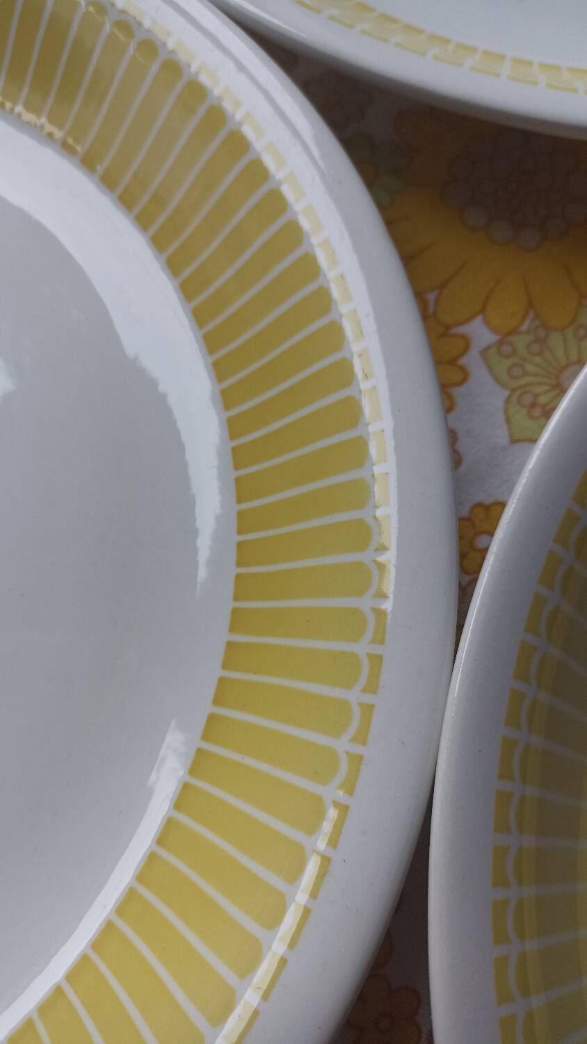 Yellow and white Fenal Badonviller dishes from the 1920s