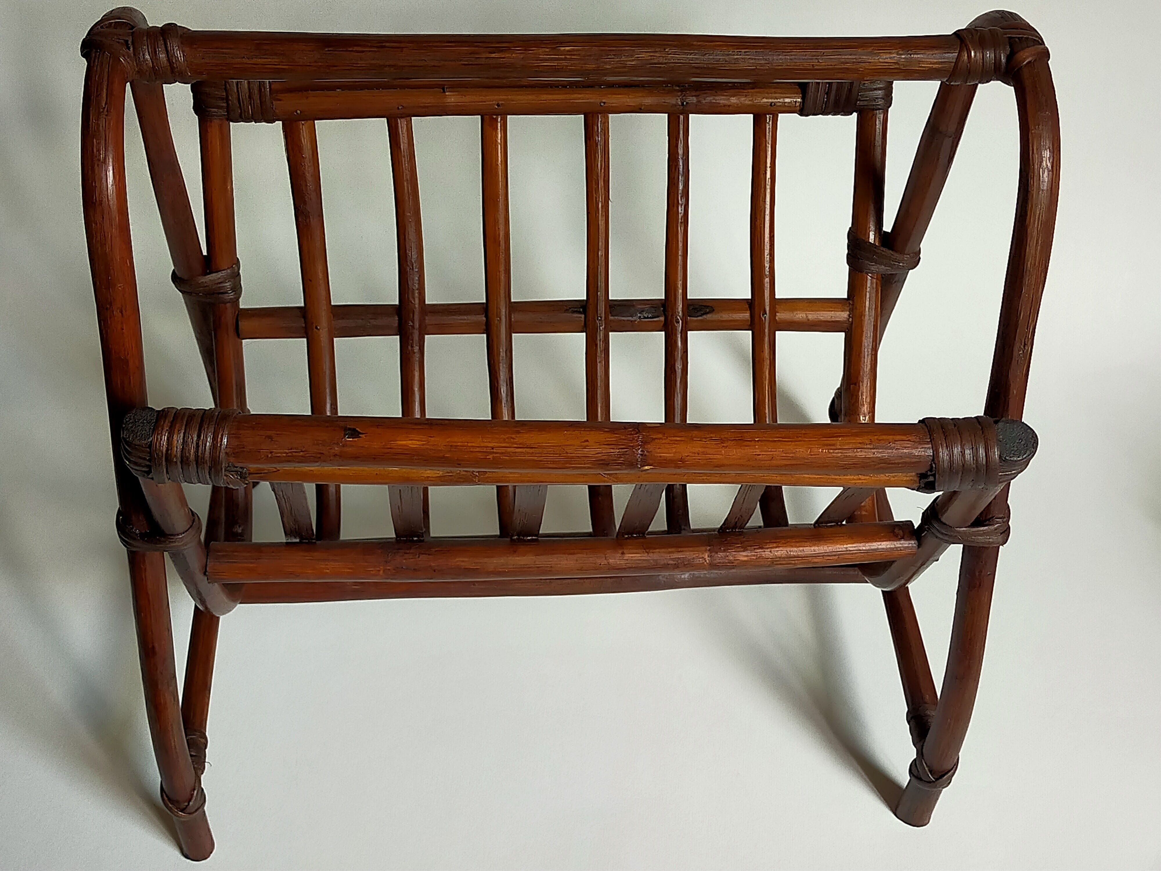 Vintage 1960s rattan magazine holder