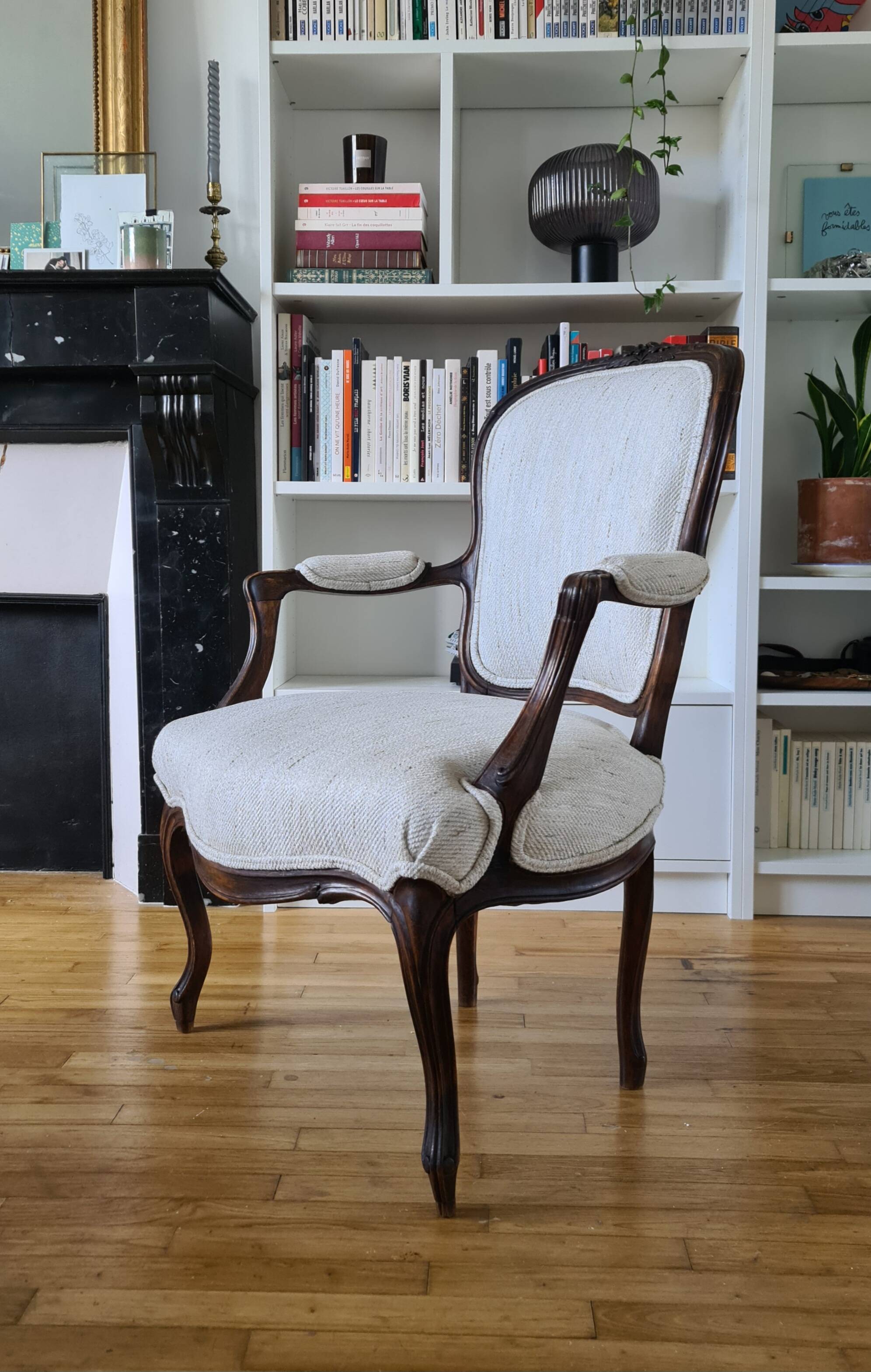 Restored vintage Louis XV convertible