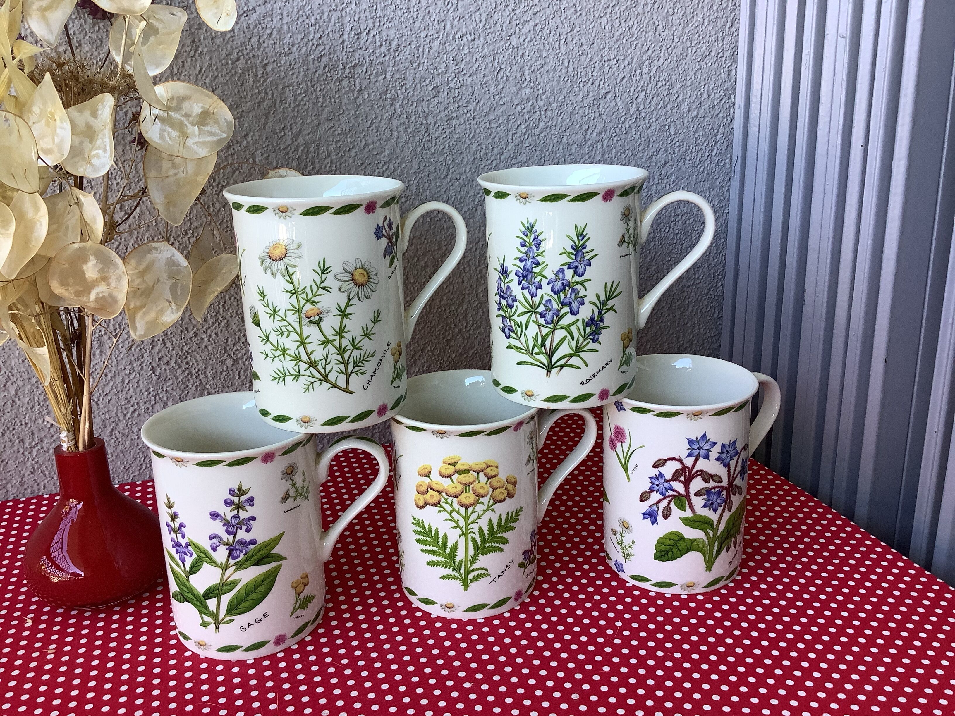 English mugs botanical décor New Bone China