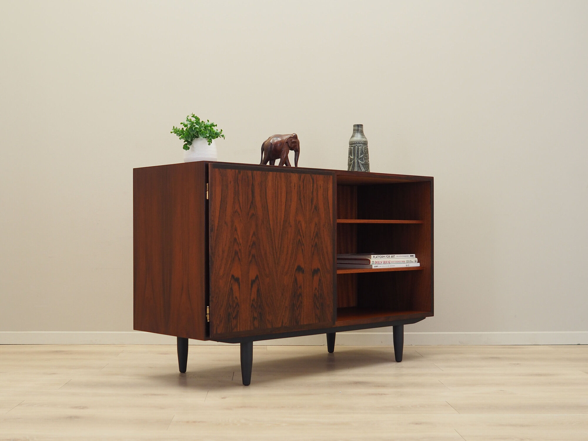 Rosewood cabinet, Danish design, 1970s, manufacturer: Omann Jun