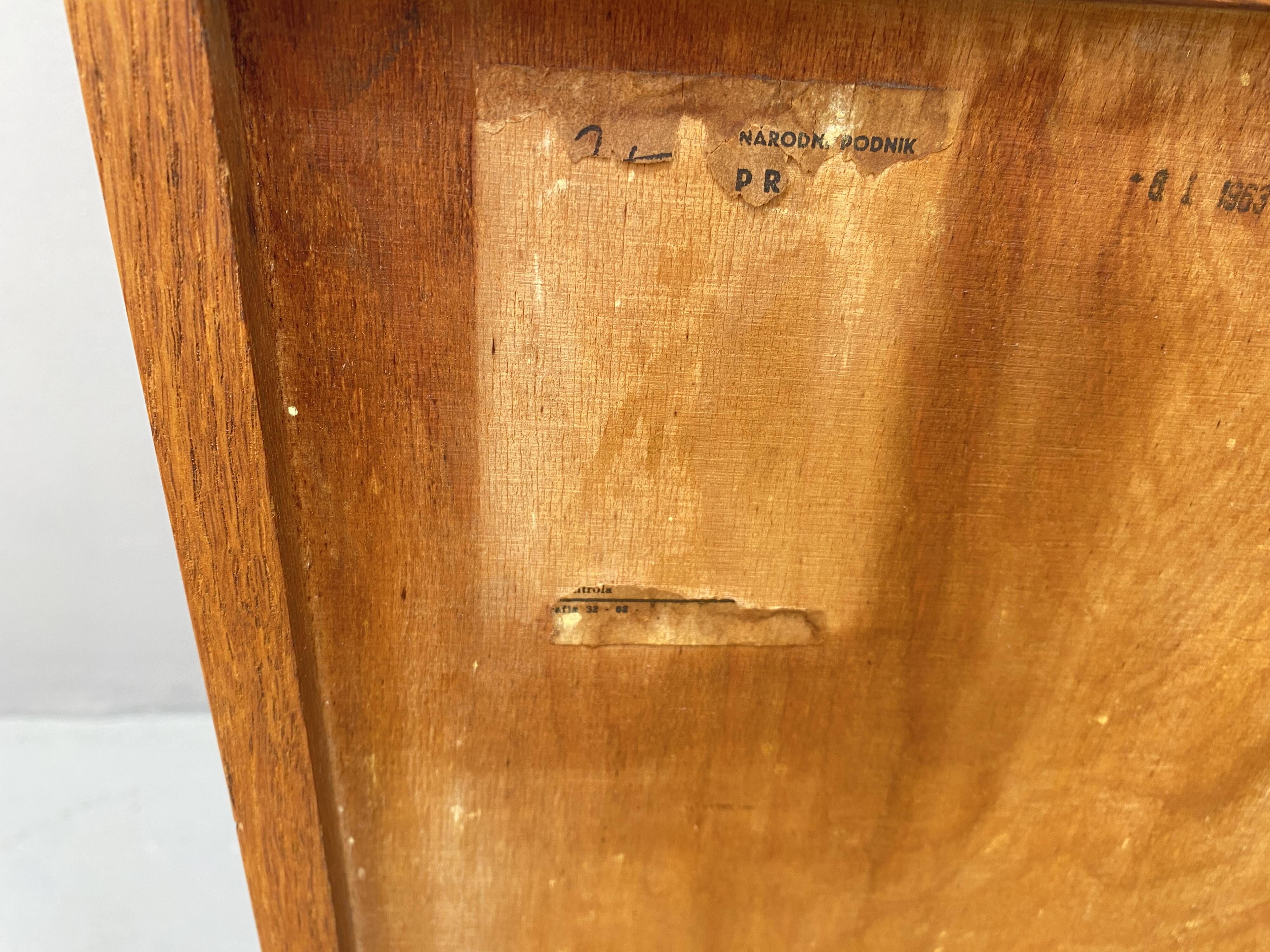 Commode à tiroirs U-453 du milieu du siècle par Jiri Jiroutek, Tchécoslovaquie, années 1960