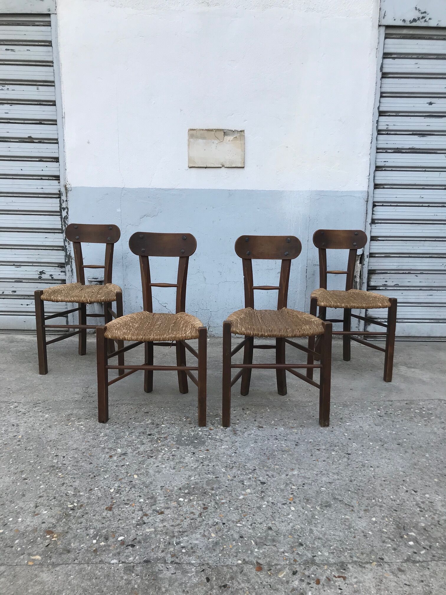 Set of 4 brutalist chairs wood and rope, popular art