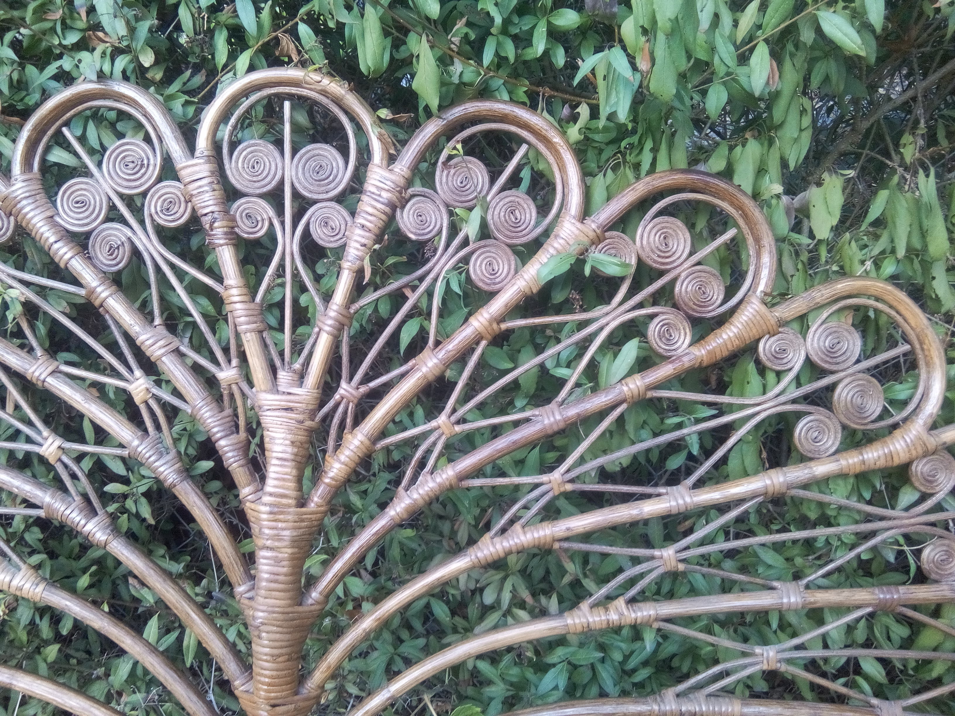2-seat peacock rattan headboard