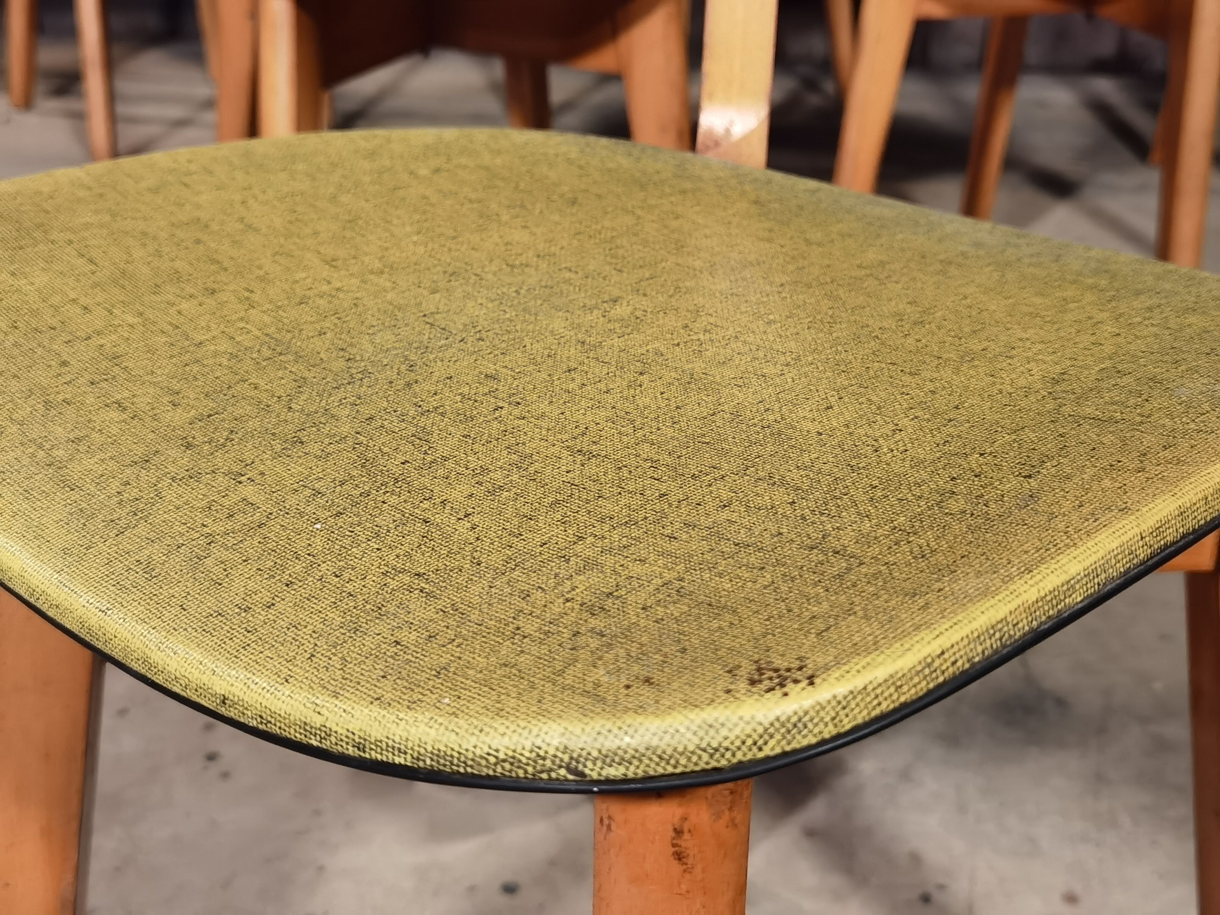 Lot of 6 chairs compass feet 1970