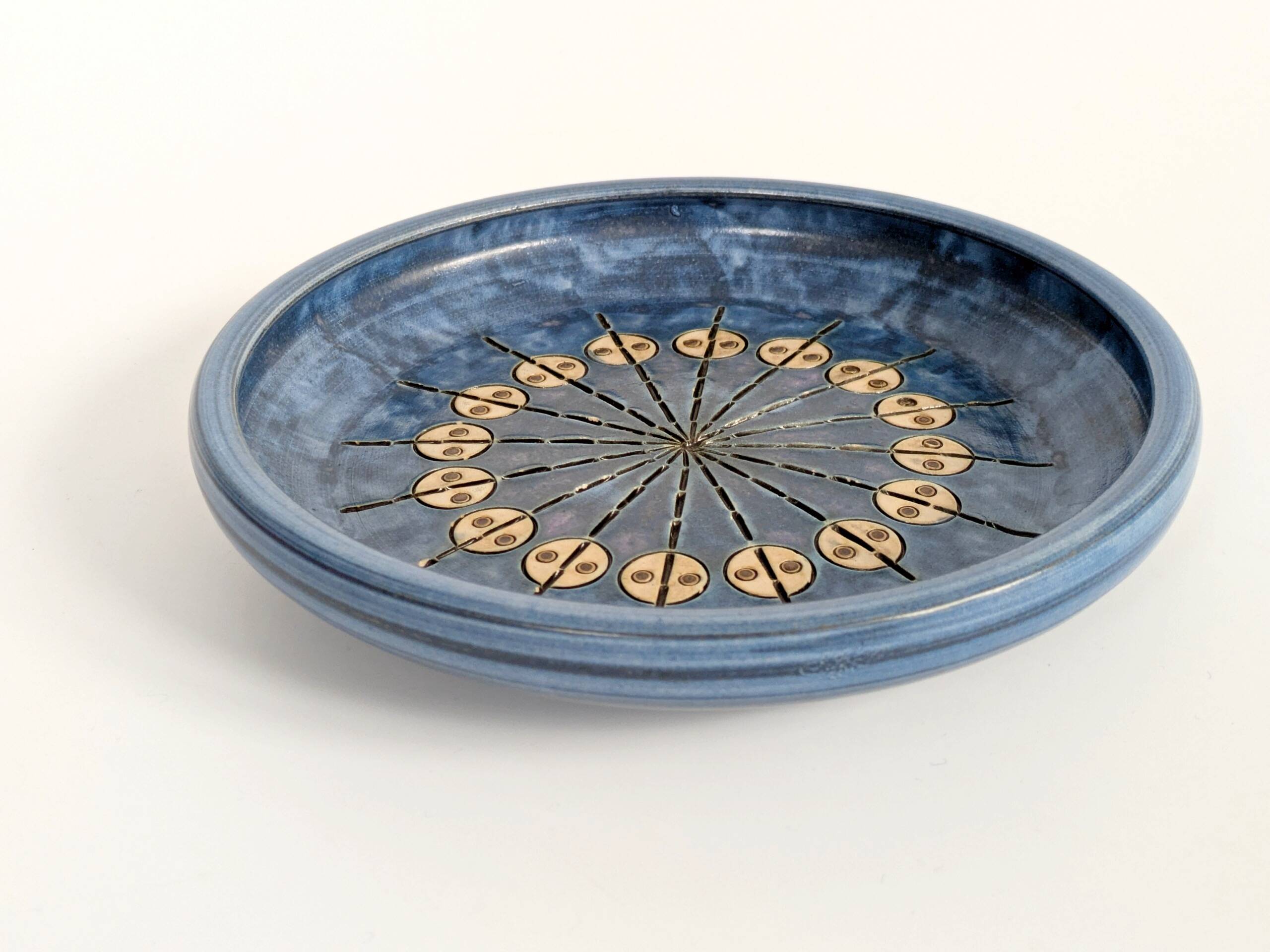 Mid-century ceramic plate signed Heinz Theo Dietz, Germany.