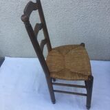 4 chairs mulched Provencal style