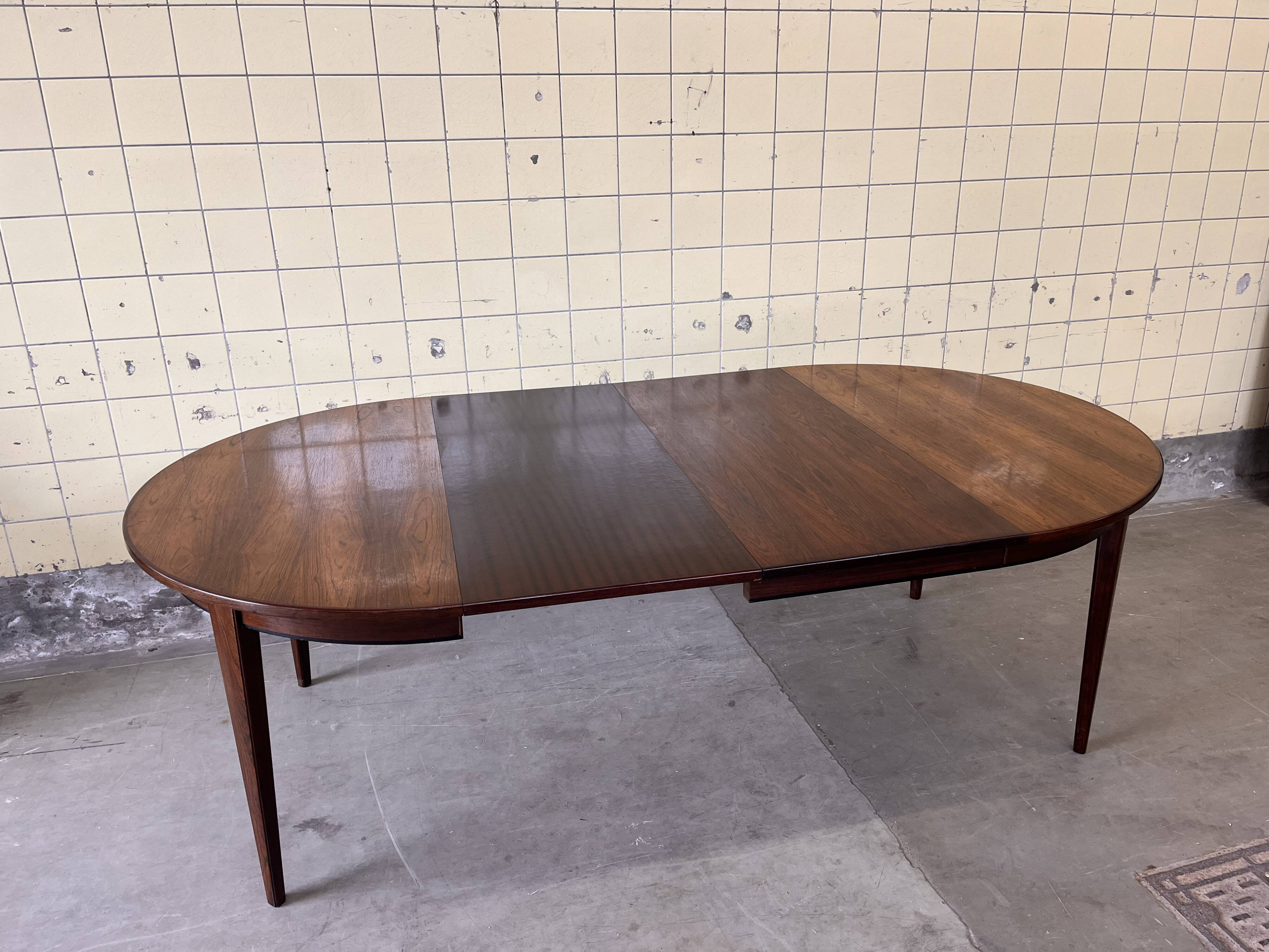 Dining table model 55 by Omann Jun