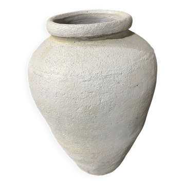 White terracotta jar